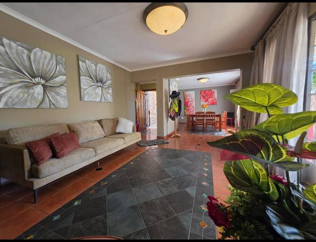3 BEDROOM TOWNHOUSE FOR SALE IN BRACKENDOWNS